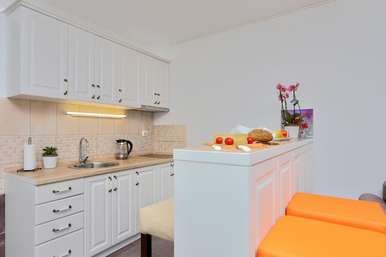 Apartment Castellino Kotor Eksteriør bilde
