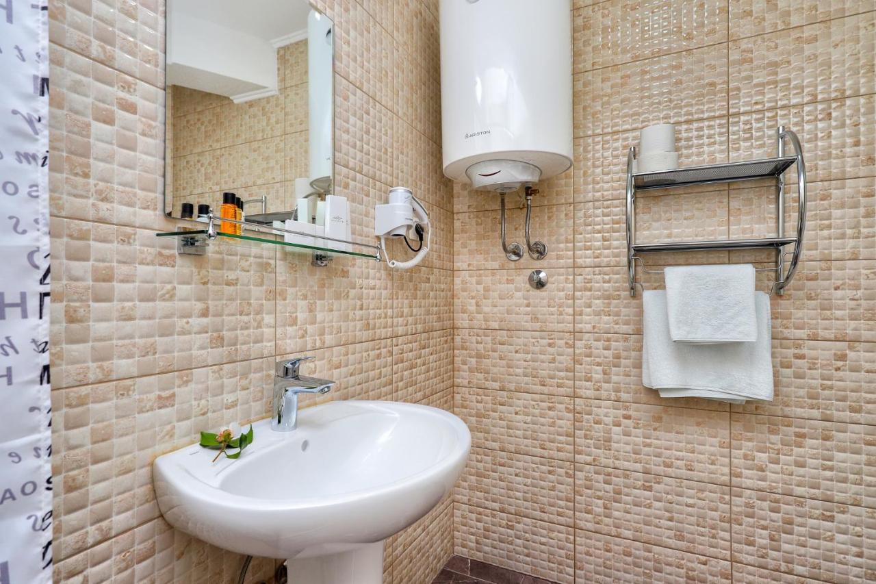 Apartment Castellino Kotor Eksteriør bilde